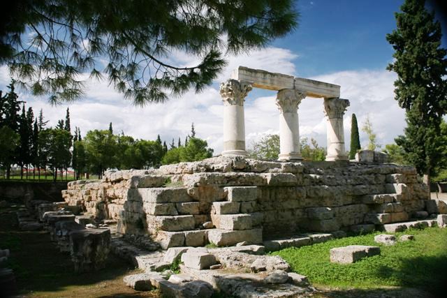 Ancient Corinth - The Corinthian columns of the temple of Octavia